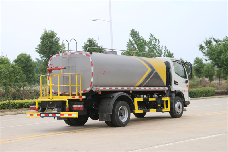 9方江淮骏铃V7园林绿化洒水车