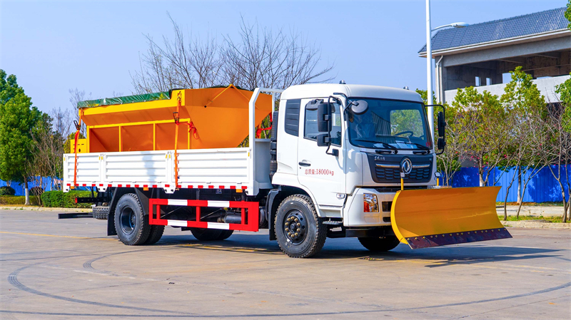 东风天锦道路除雪车