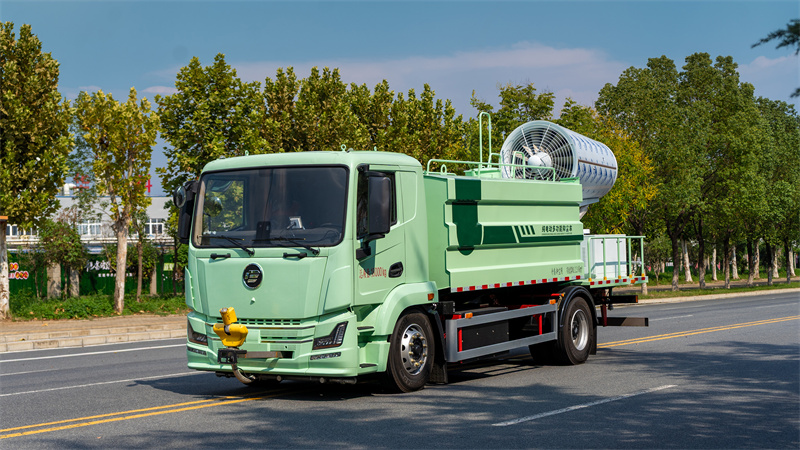 13吨星辰纯电动抑尘车