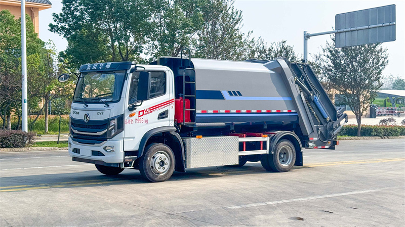 10方东风华神纯电动压缩垃圾车
