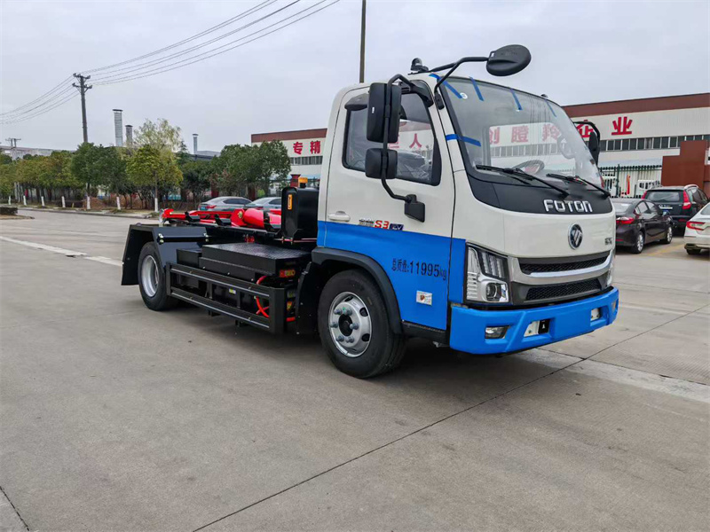 纯电动福田金刚S3勾臂垃圾车