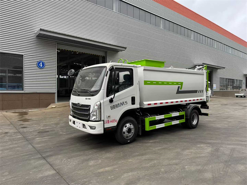 蓝牌8方福田领航M5餐厨垃圾车