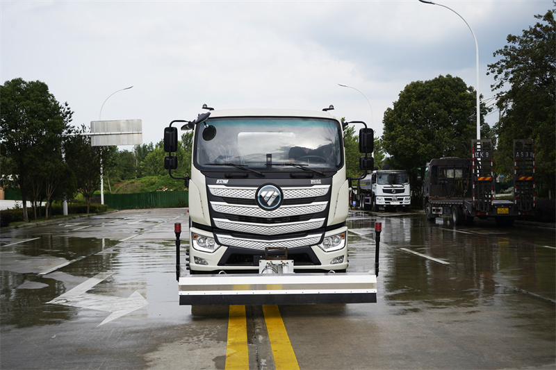 14吨福田欧曼纯电动清洗洒水车