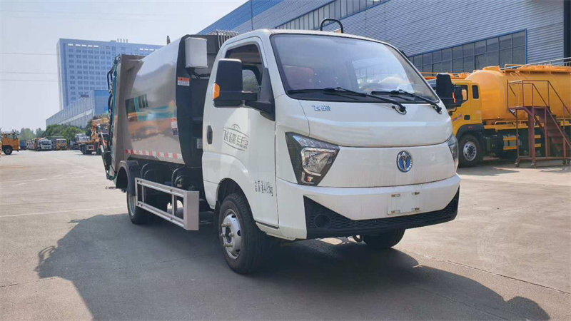 6方纯电动飞碟缔途压缩垃圾车