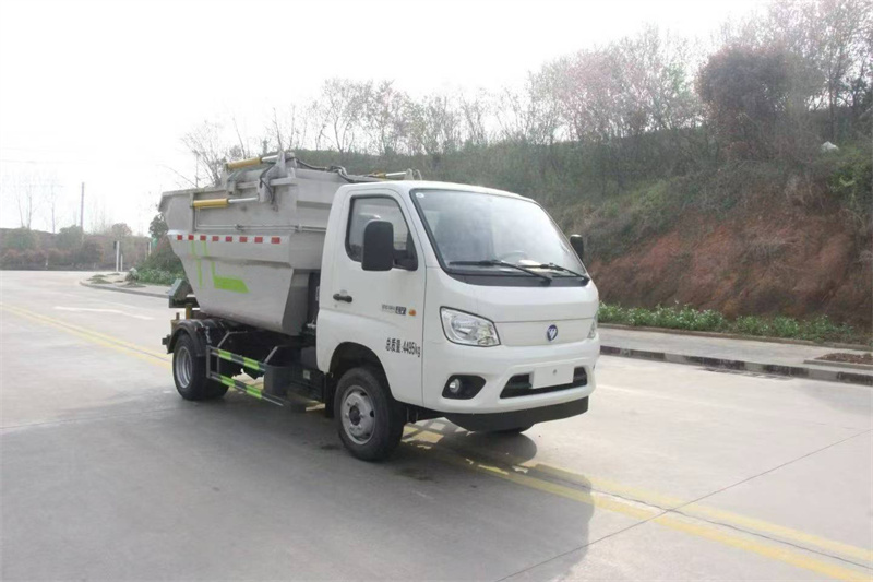 5方纯电动福田祥菱无泄漏垃圾车