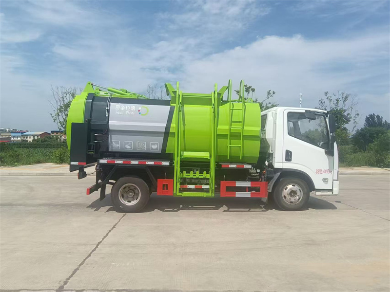 7方纯电动上汽跃进餐厨垃圾车
