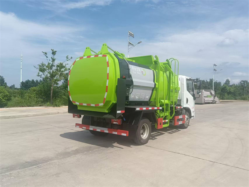 7方纯电动上汽跃进餐厨垃圾车
