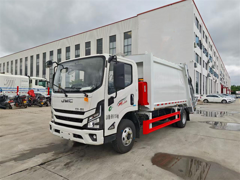 8方江铃凯运压缩垃圾车